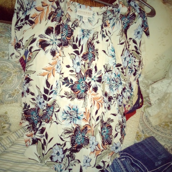 Miss me jeans and Rock revivals - Picture 4 of 8